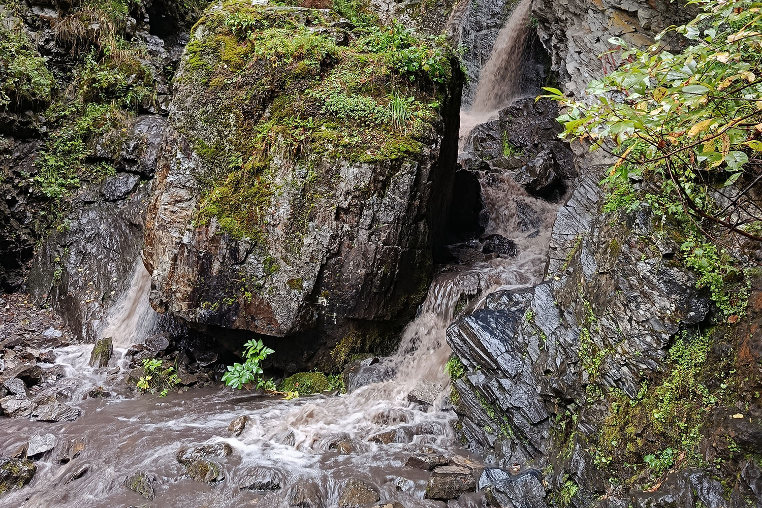 Черемшанский водопад